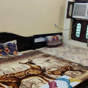 Braj Dhaam 89792Hari16956